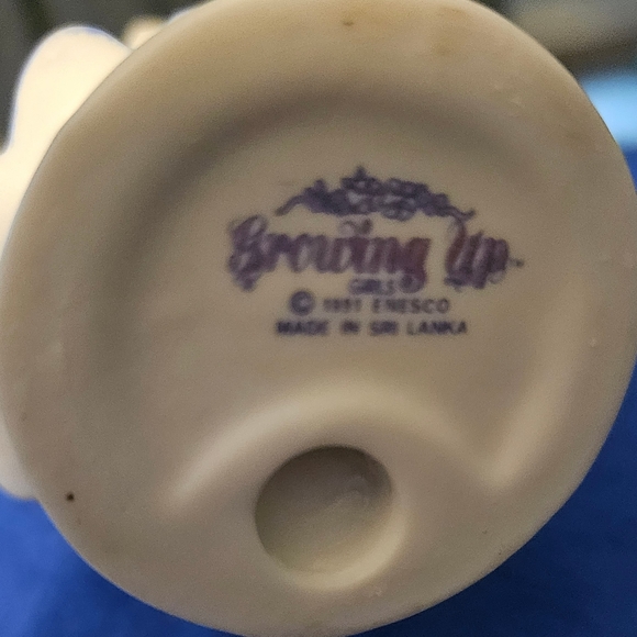 ENESCO @1991 Growing Up Girls Blonde Graduate - Picture 5 of 5